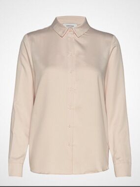 NWOT- Samsøe & Samsøe Pale Pink Satin Button-Up Blouse